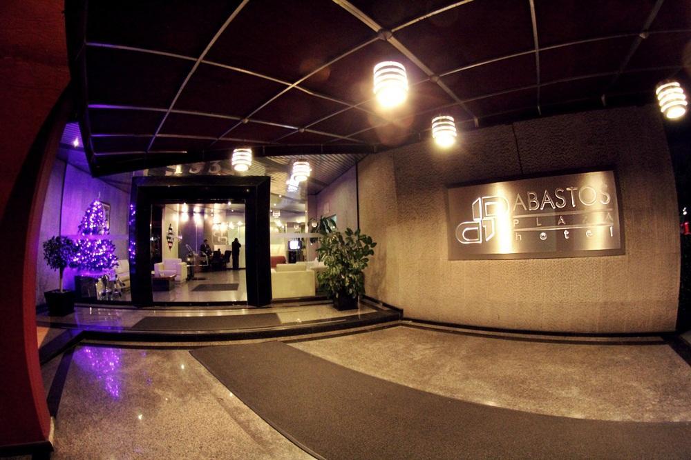 Hotel Abastos Plaza Kota Meksiko Bagian luar foto